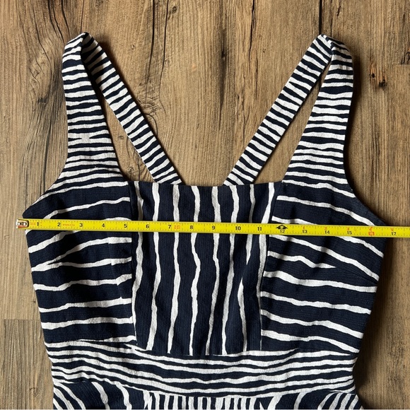 Eva Mendes dress - Picture 8 of 15